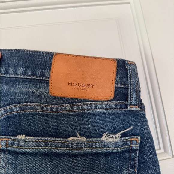 Moussy Ripped Jeans - Picture 4 of 5